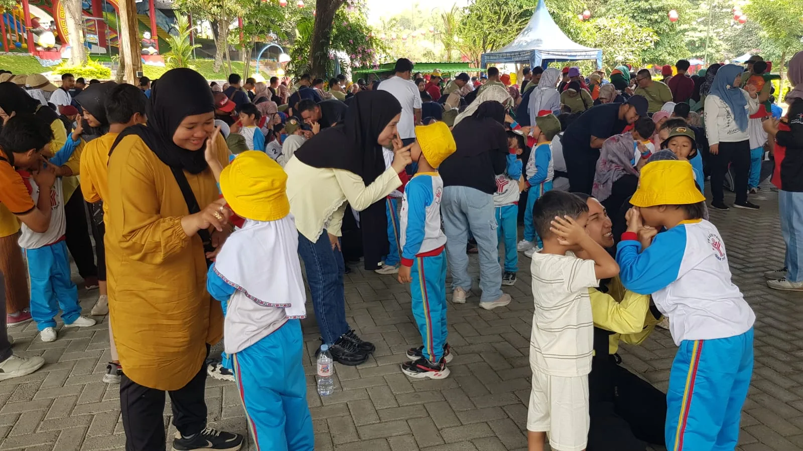 Pekan Olahraga Keluarga — foto 5